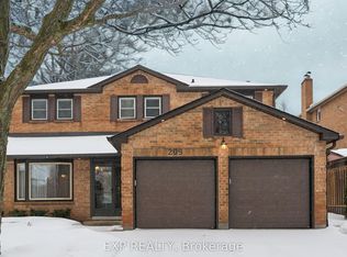 209 Nottingham Dr, Oakville, ON L6H4H7