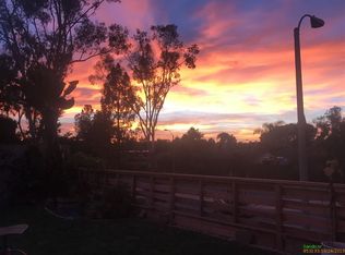 122 Little Oaks Rd, Encinitas, CA 92024