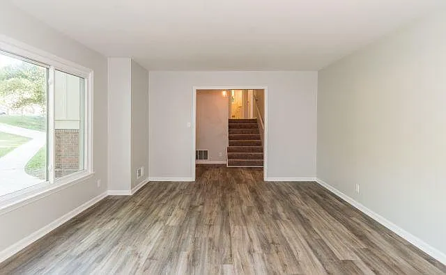 2801 Acton Rd — Photo 7