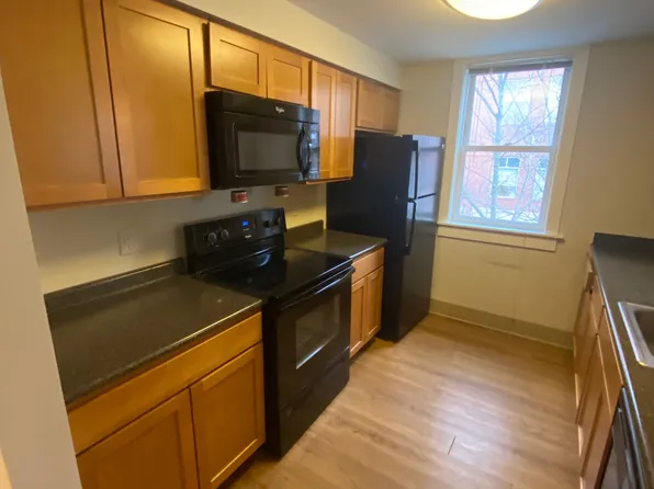 88 Auburn Park #303, Cambridge, MA 02139