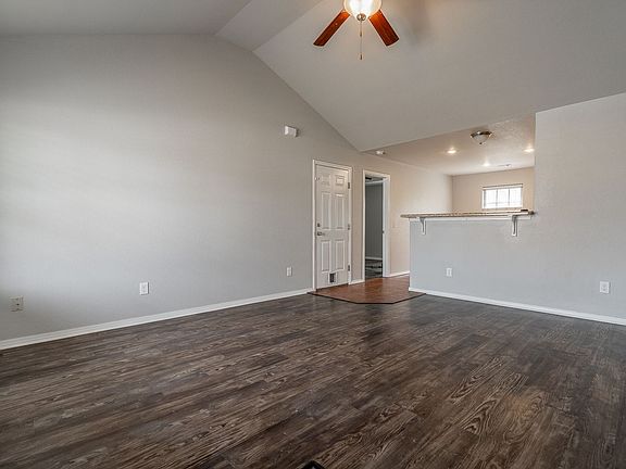 5th image of 3103 SW Greensprings Rd