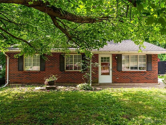 2nd image of 2504 Brookfield Dr