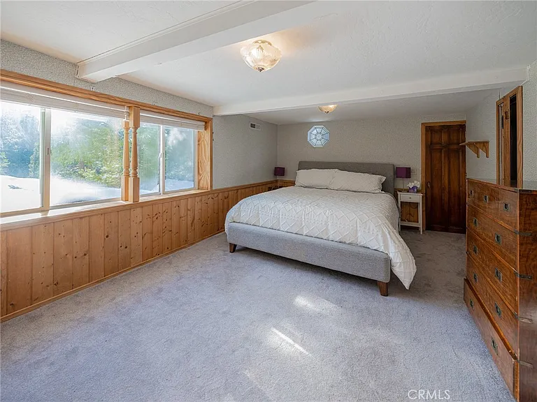 233 Corona Cir — Photo 37