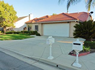 2251 E Yeargin Dr, Fresno, CA 93720