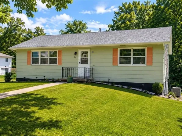 761 Grace Ave, Leavenworth, KS 66048