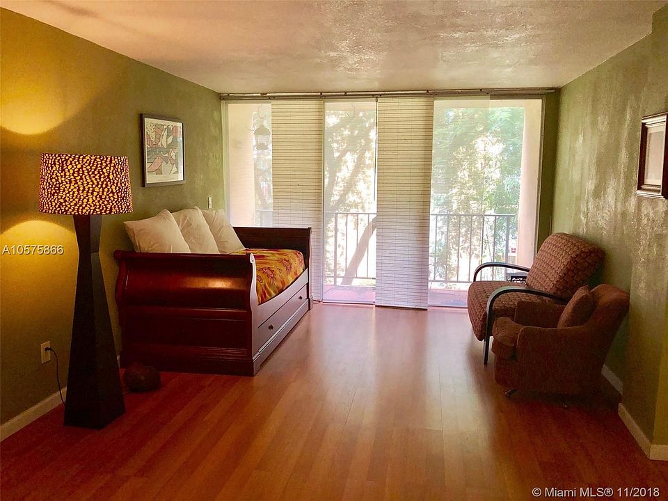 1st image of 210 Fontainebleau Blvd APT 314