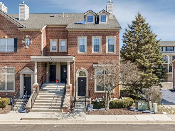 29374 Glen Oaks Blvd W, Farmington, MI 48334