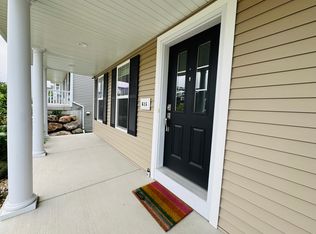 615 Prospect Rd, Waunakee, WI 53597
