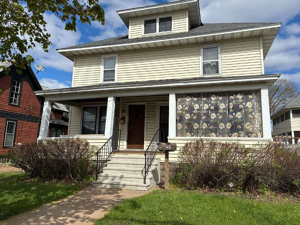 709 5th Ave