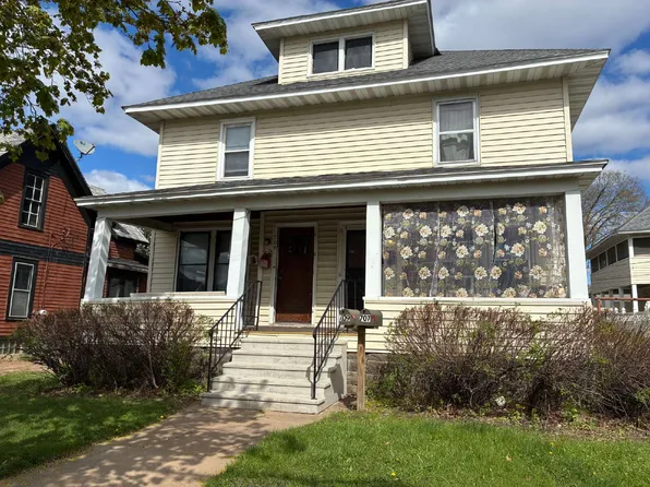 709 5th Ave, Eau Claire, WI 54703