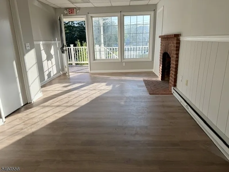 1 bed, 1.0 bath, $1,495 — Photo 2