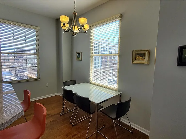 475 W 12th Ave #8H — Photo 12