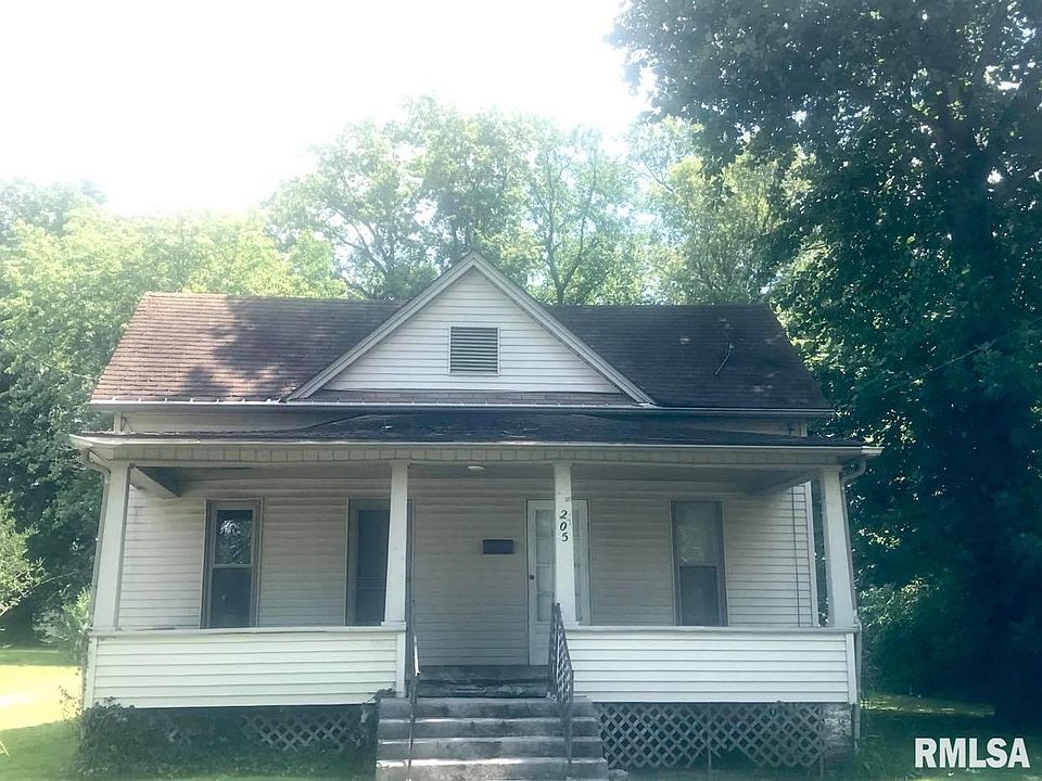 2nd image of 205 N Hamlet St