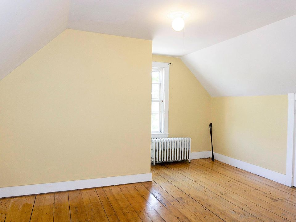 2nd image of 375 Hyde Park Ave #3CRG