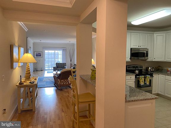 2nd image of 2700 Willow Oak Dr APT 202B