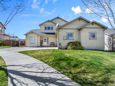 418 NE Petal Ct, Madras, OR, 97741