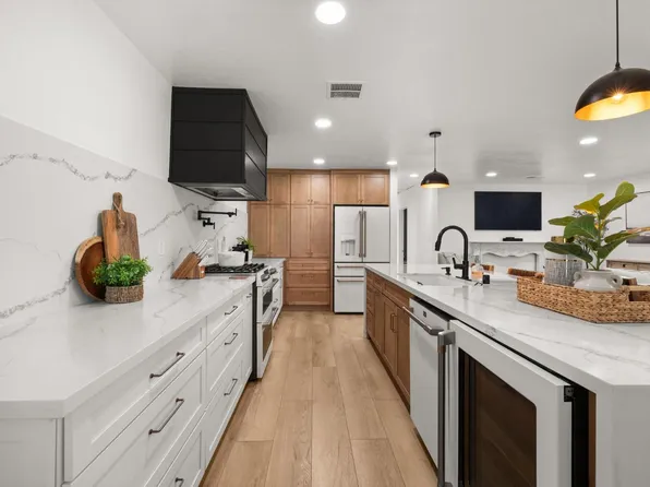 9428 Elm Ave, Orangevale, CA 95662