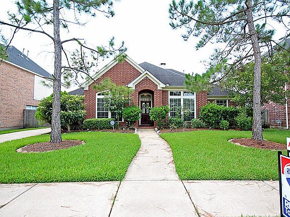 2nd image of 3018 Marble Falls Dr