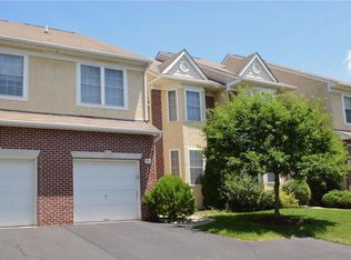 203 Bolton Ct #158, Maple Glen, PA 19002