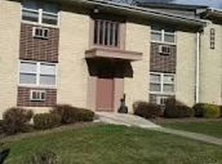 796-800 Brookridge Dr #37, Valley Cottage, NY 10989
