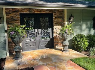 4825 Buckhorn Rd, Roanoke, VA 24018