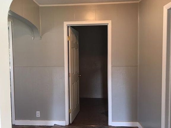 5th image of 1303 S 13th St