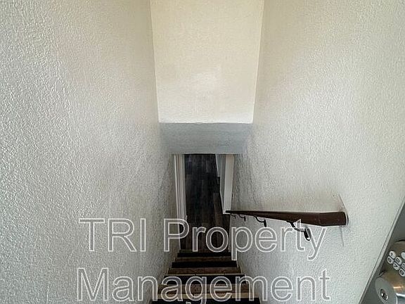 2nd image of 2204 9th Ave #Basement