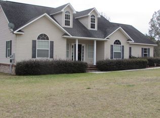 4006 Redstone Cir, Blackshear, GA 31516