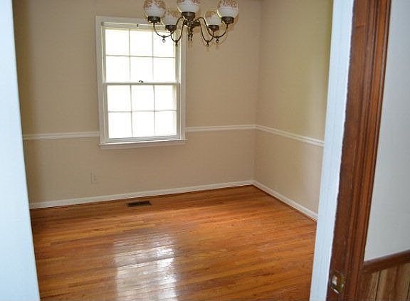 5th image of 4870 Wild Heron Dr