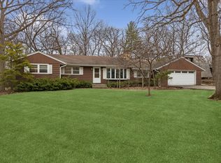 S645 Forest St, Winfield, IL 60190