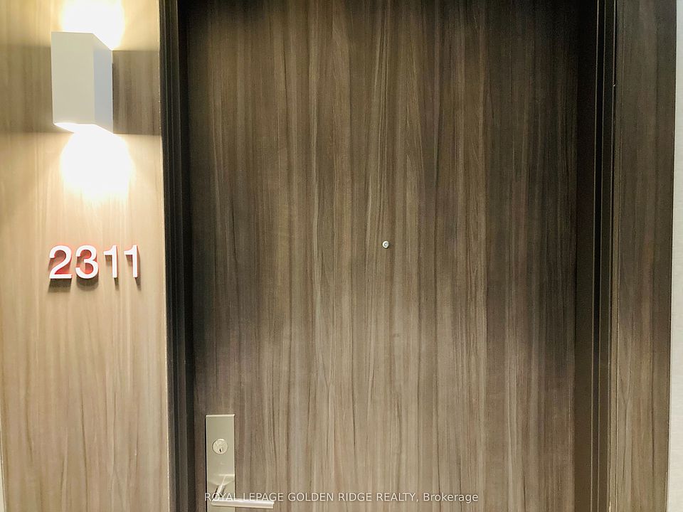 1st image of 185 Roehampton Ave #2311