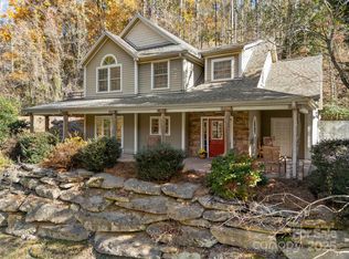571 Terrys Gap Rd, Fletcher, NC 28732