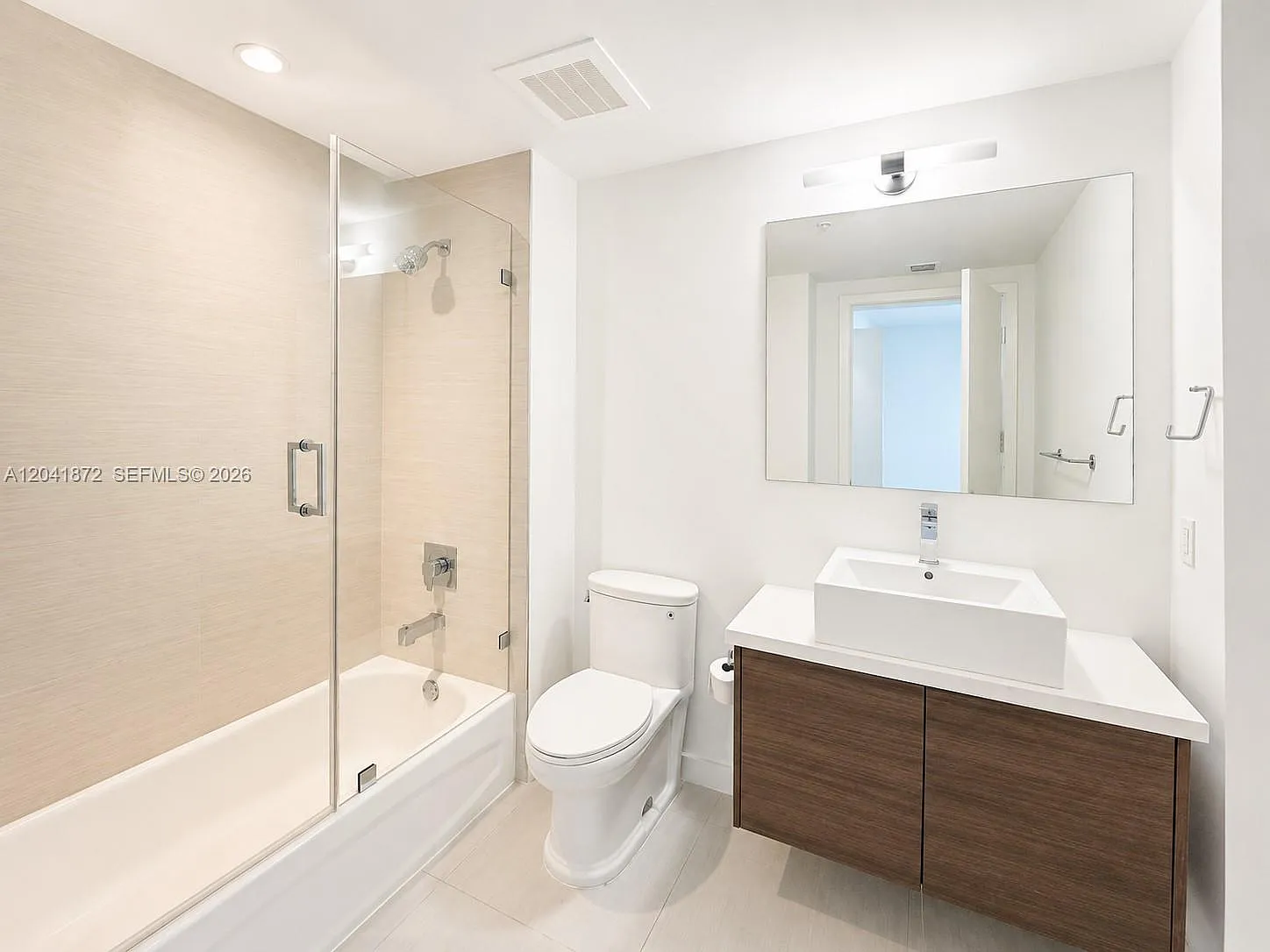 2 bed, 1124 sqft, $4,100 — Photo 4