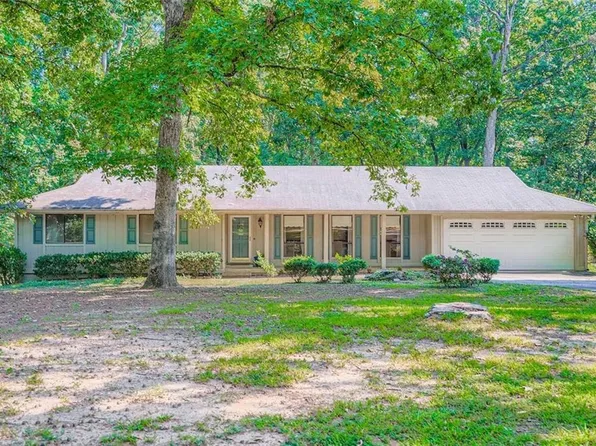 1237 Heritage Hills Cir, Snellville, GA 30078