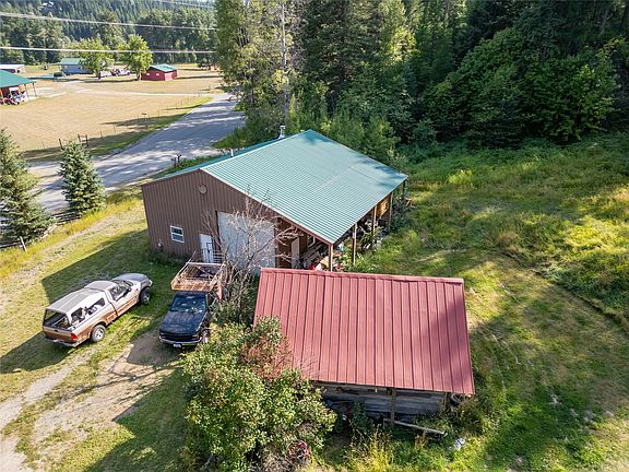 4th image of 4340 Lake Creek Rd