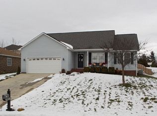 1850 Rhianon Ln, Harrisonburg, VA 22801