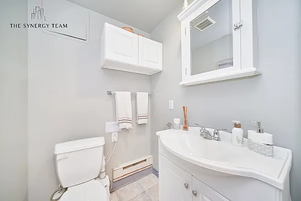 Rented by Compass | media 24