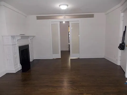 Rented by Joe Gotham LTD | media 20