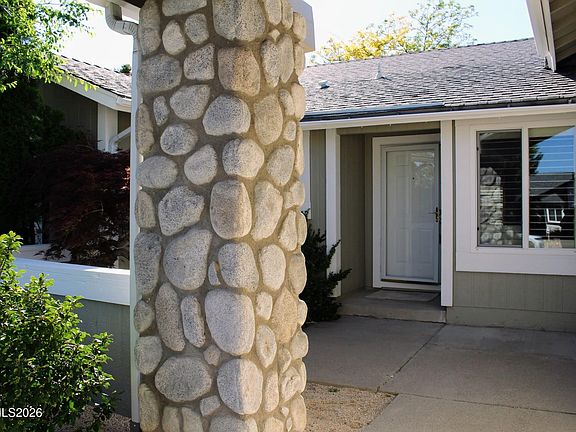3rd image of 1205 Tate Dr