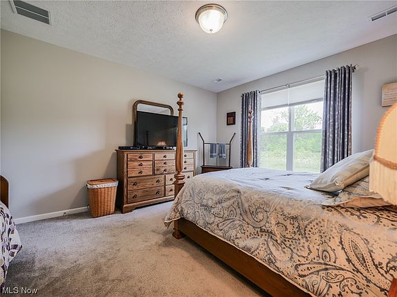 4th image of 3526 Coopers Trail