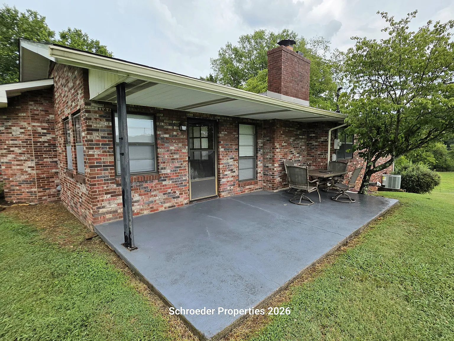 3 bed, 1587 sqft, $2,400 — Photo 3