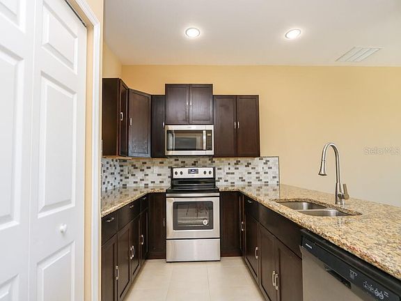 5th image of 2250 N Normandy Blvd
