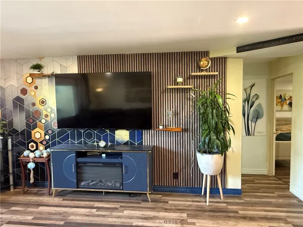 730 N Eucalyptus Ave APT 1, Inglewood, CA 90302