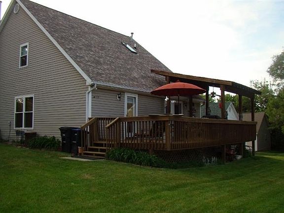 4th image of 365 Garden Point Dr