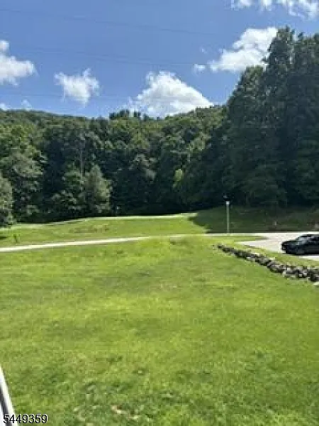 20 Augusta Dr #6