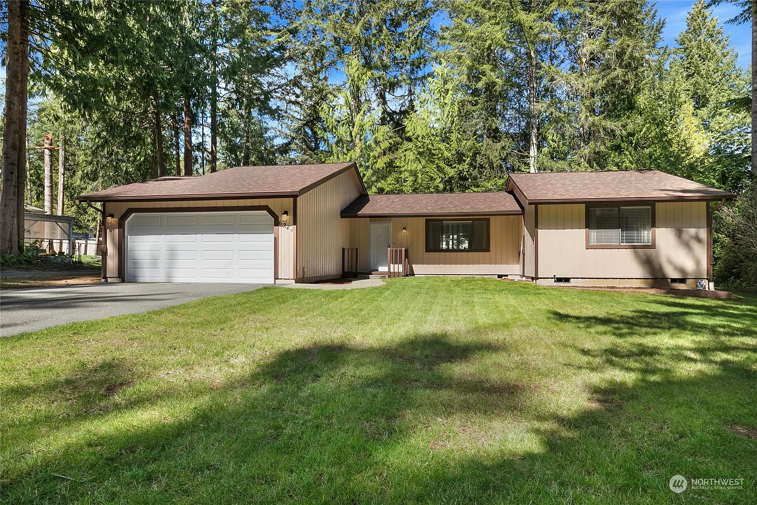 6214 Neylon Drive SW photo 1