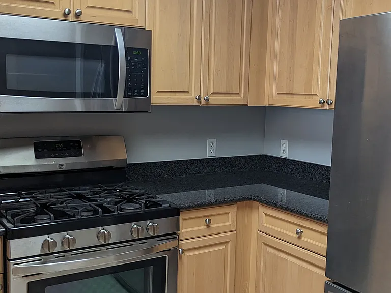 2726 Gallows Rd #902 — Photo 19