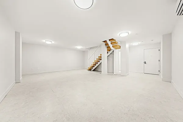 Living room, photo 3