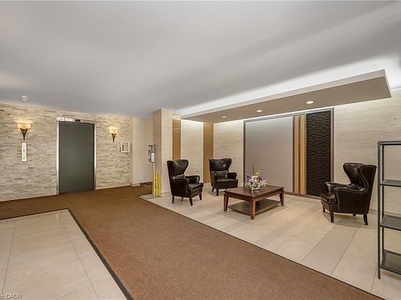 4th image of 1425 Ghent Ave #308