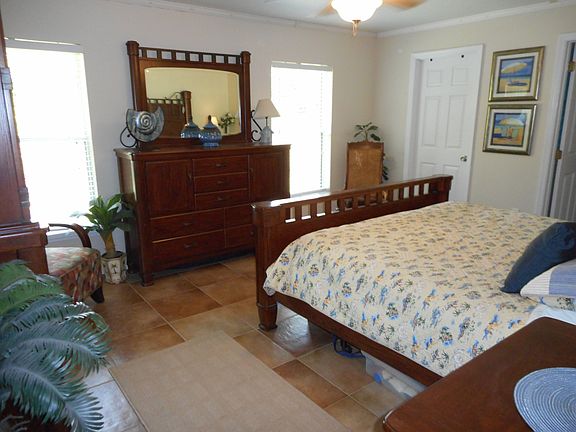 5th image of 1391 Jane Lacey Ln
